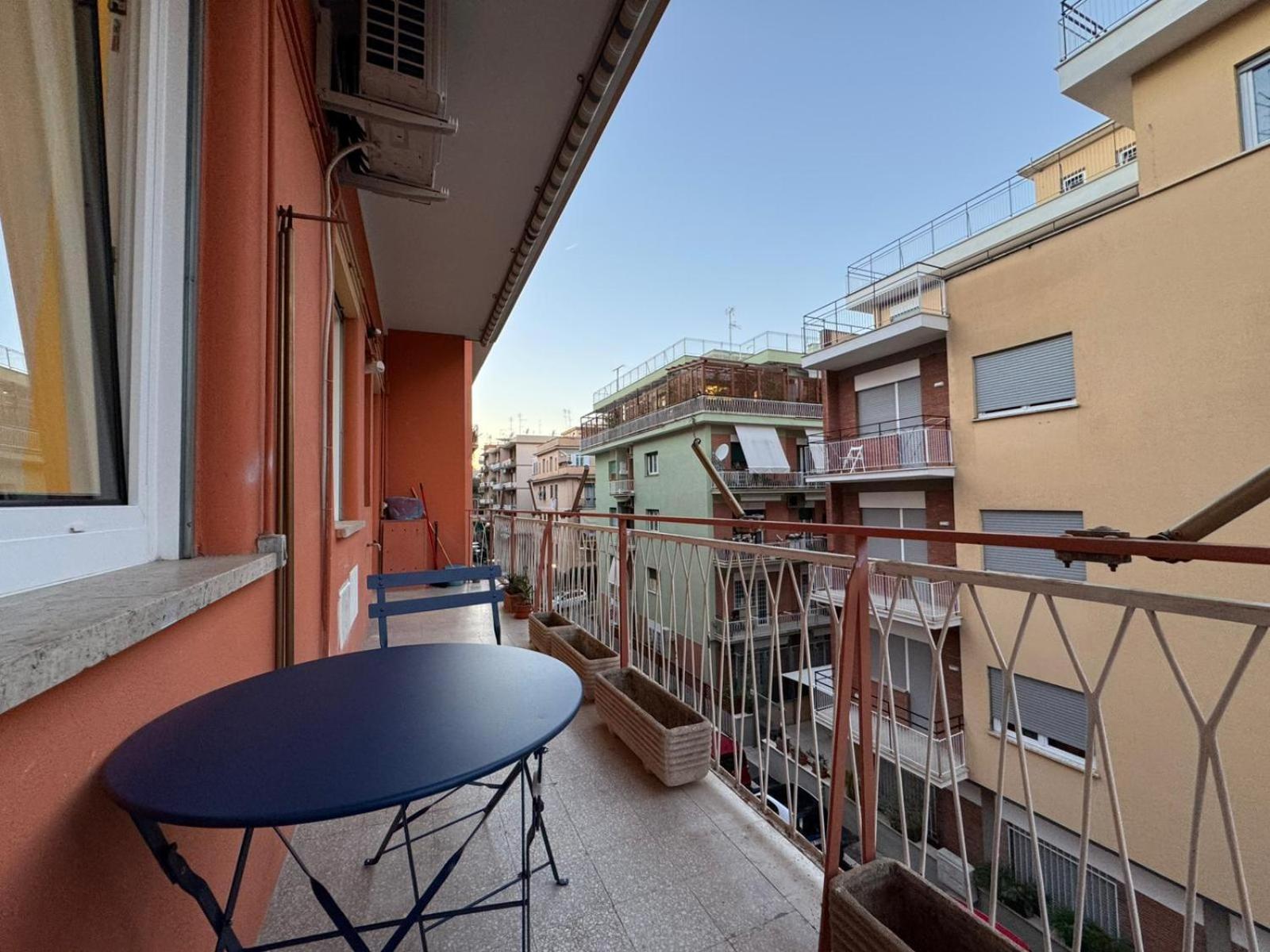 Apartment Little Diamond In Gianicolense Rom